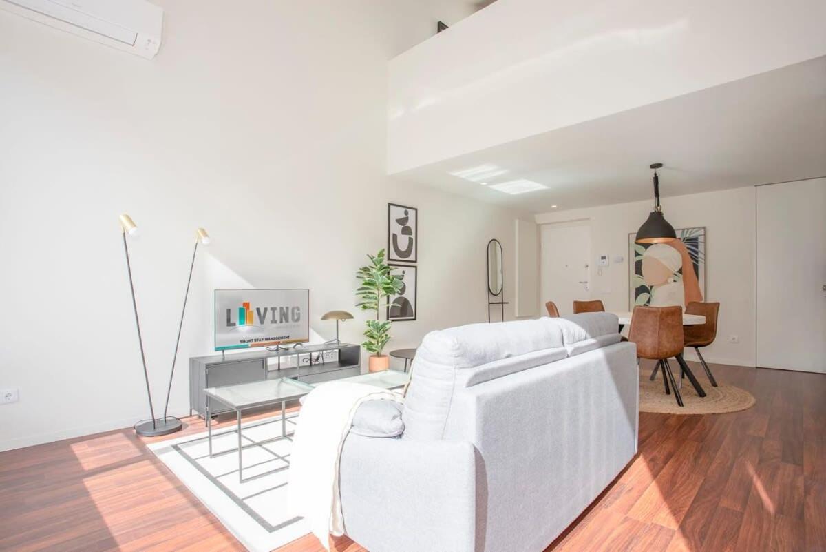 Liiiving In Porto - Luxury Gallery Apartments Esterno foto